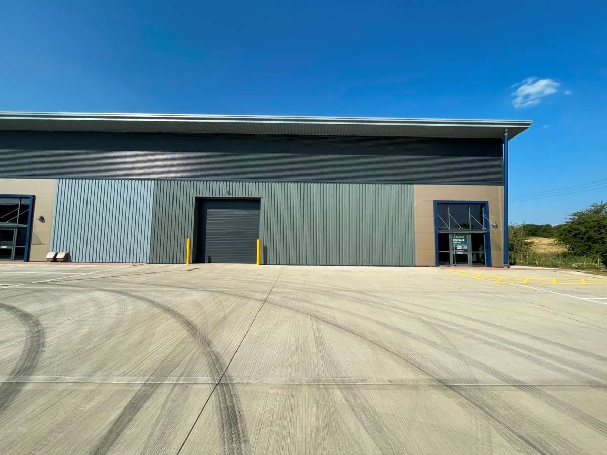 Industrial Unit in Kibworth - photo 3