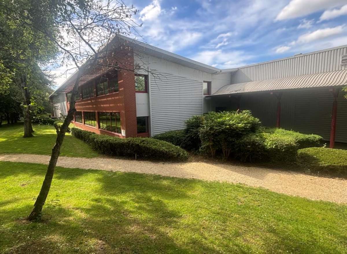 Industrial Unit in Trowbridge - photo 3
