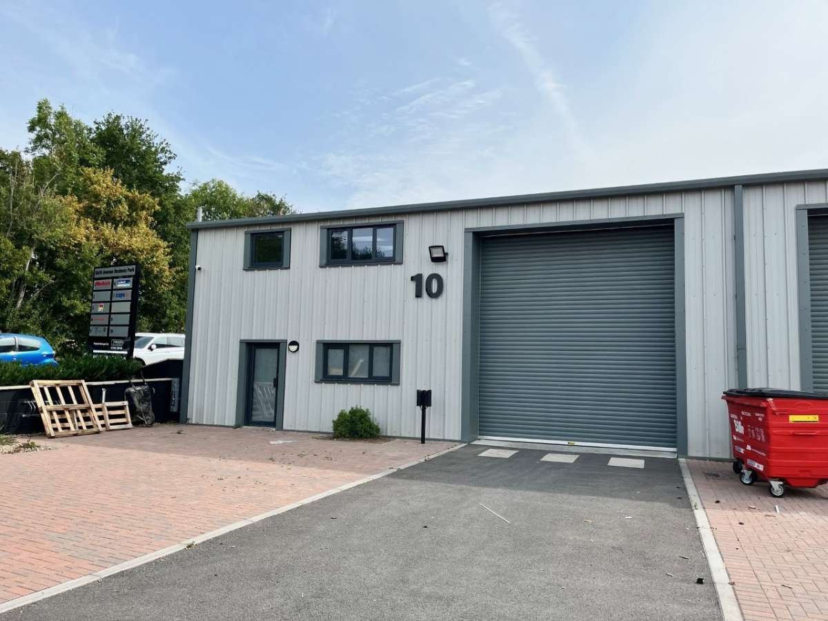 Industrial Unit in Bluebridge Industrial Estate - photo 3