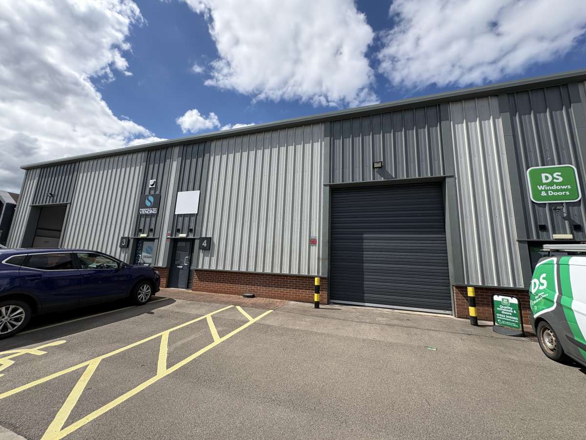 Industrial in Lincoln