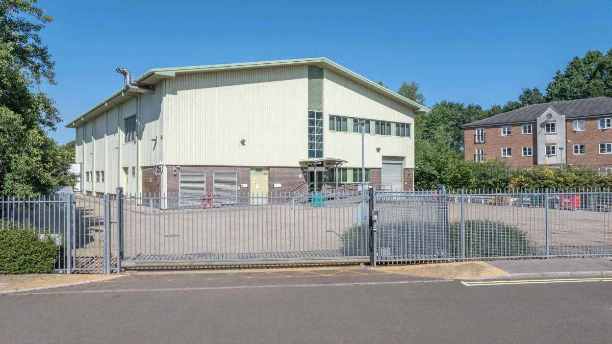 Industrial Unit in Hedge End - photo 4