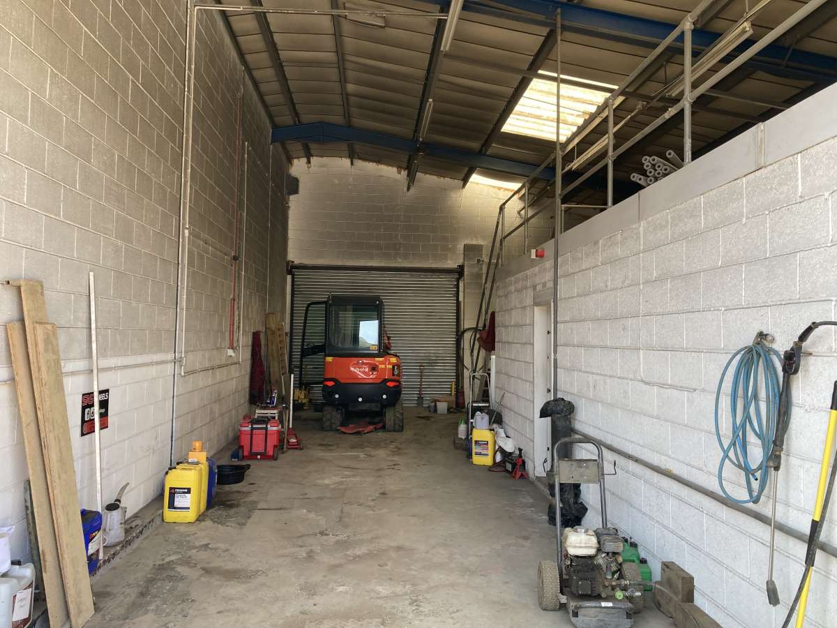 Industrial Unit in Tinsley - photo 3