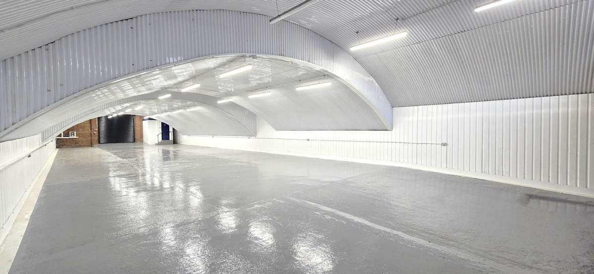 Industrial Unit in Hackney, London - photo 3