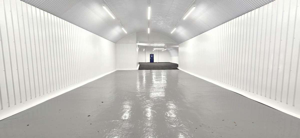 Industrial Unit in Shadwell, London - photo 2