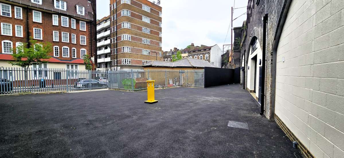 Industrial Unit in Hackney, London