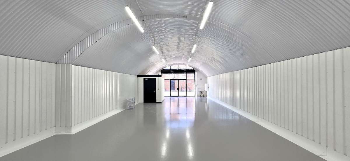 Industrial Unit in Bethnal Green, London - photo 4