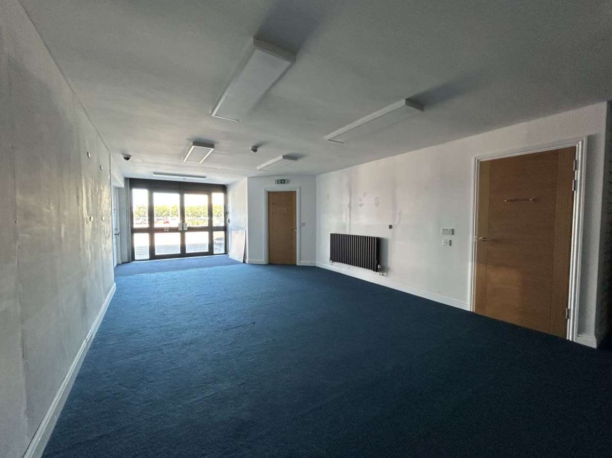 Industrial Unit in Plymouth - photo 3