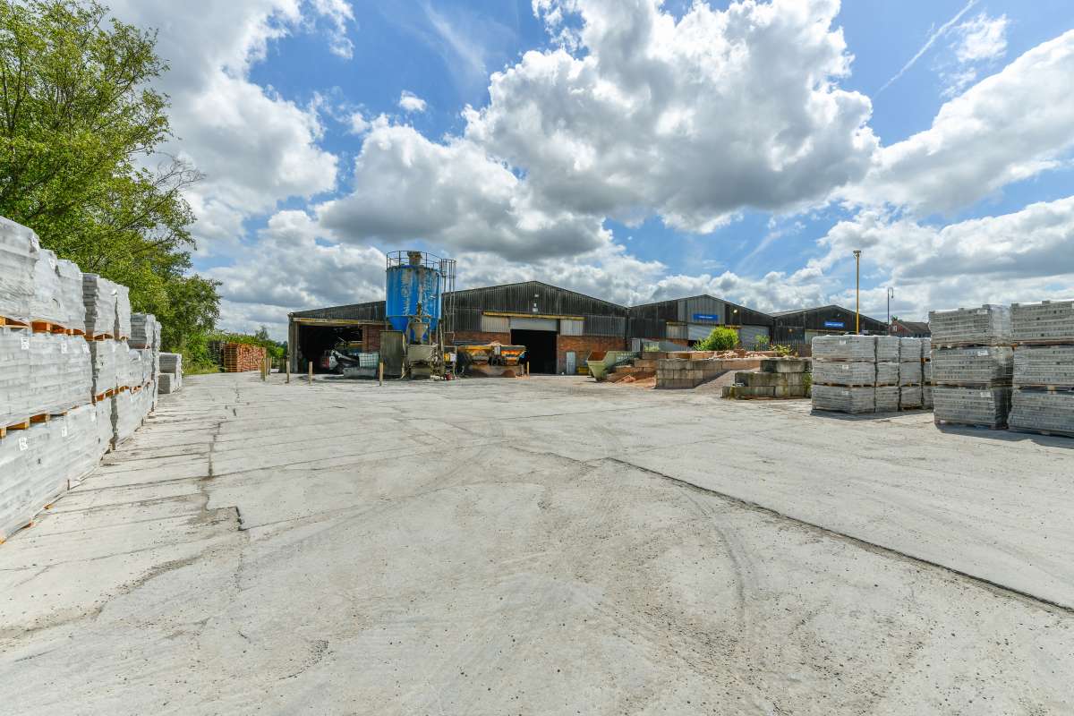 Industrial Unit in Alfreton - photo 4