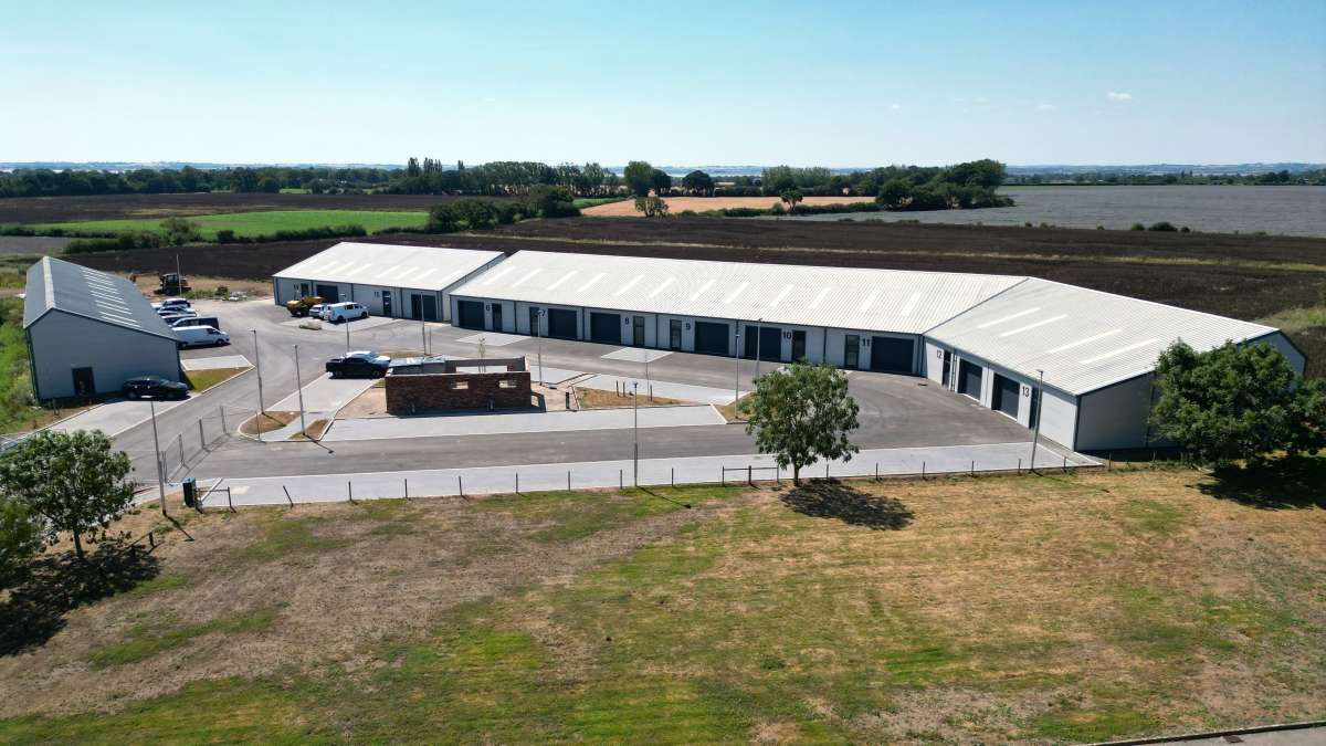 Industrial Unit in Maldon - photo 2
