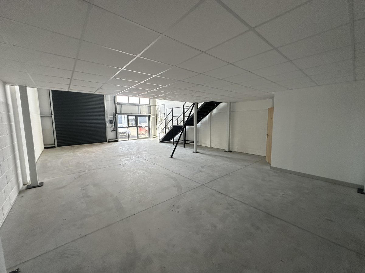 Industrial Unit in Exeter - photo 4