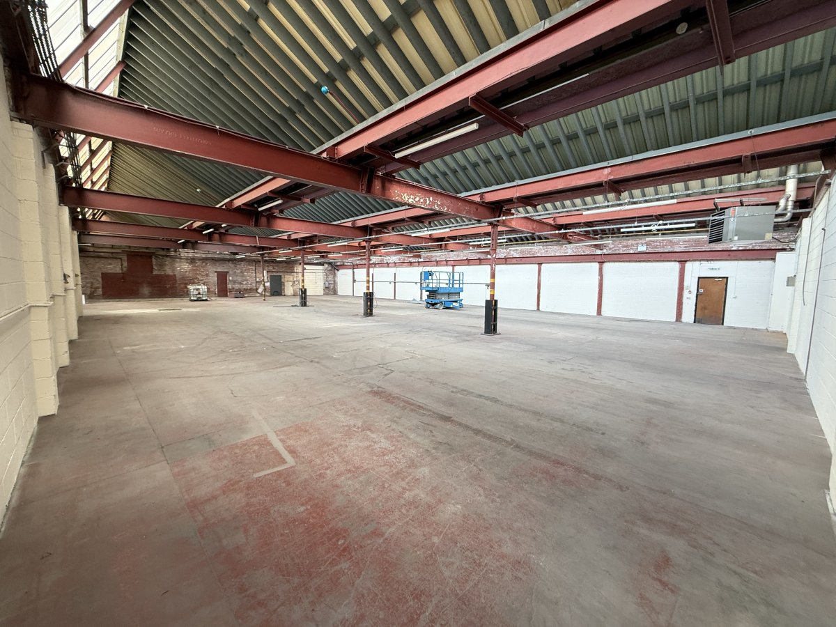 Industrial in Holmfield