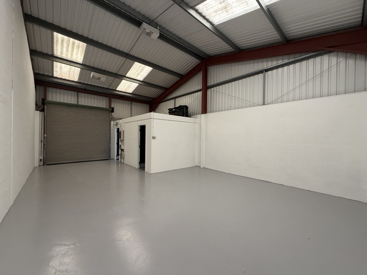Industrial Unit in Aberdeen - photo 2