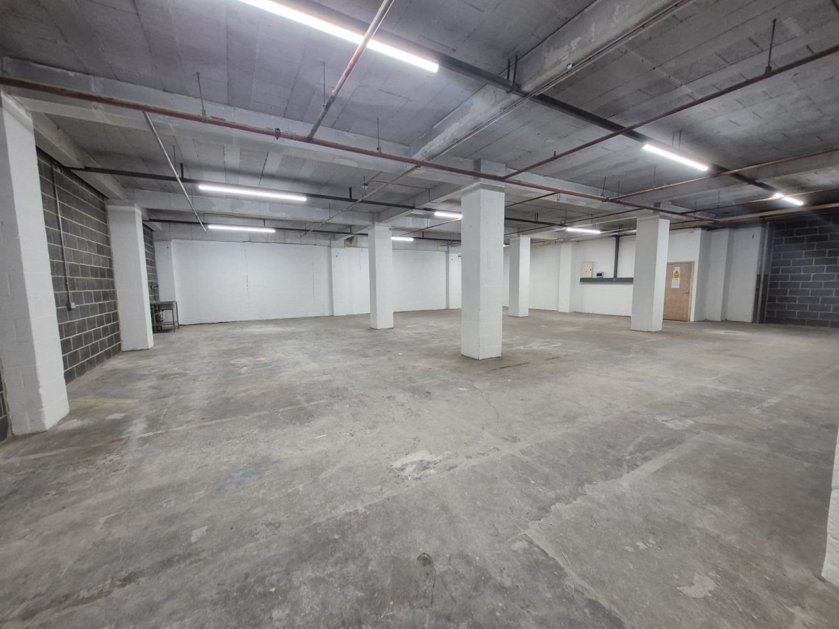 Industrial Unit in Gainsborough - photo 2