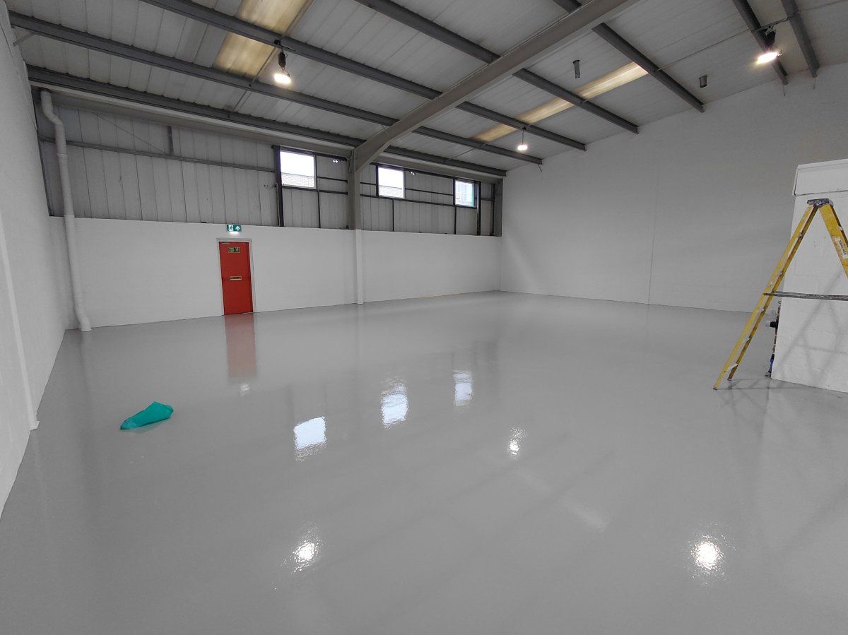Industrial Unit in Epsom - photo 3