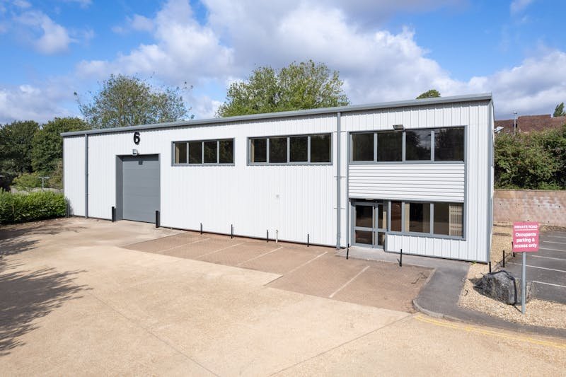 Industrial Unit in Alton - photo 2