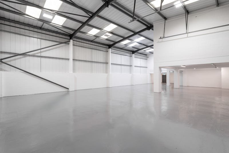 Industrial Unit in Alton - photo 4