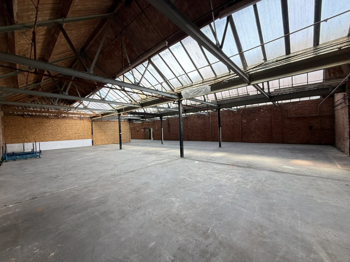 Industrial Unit in Leicester - photo 3