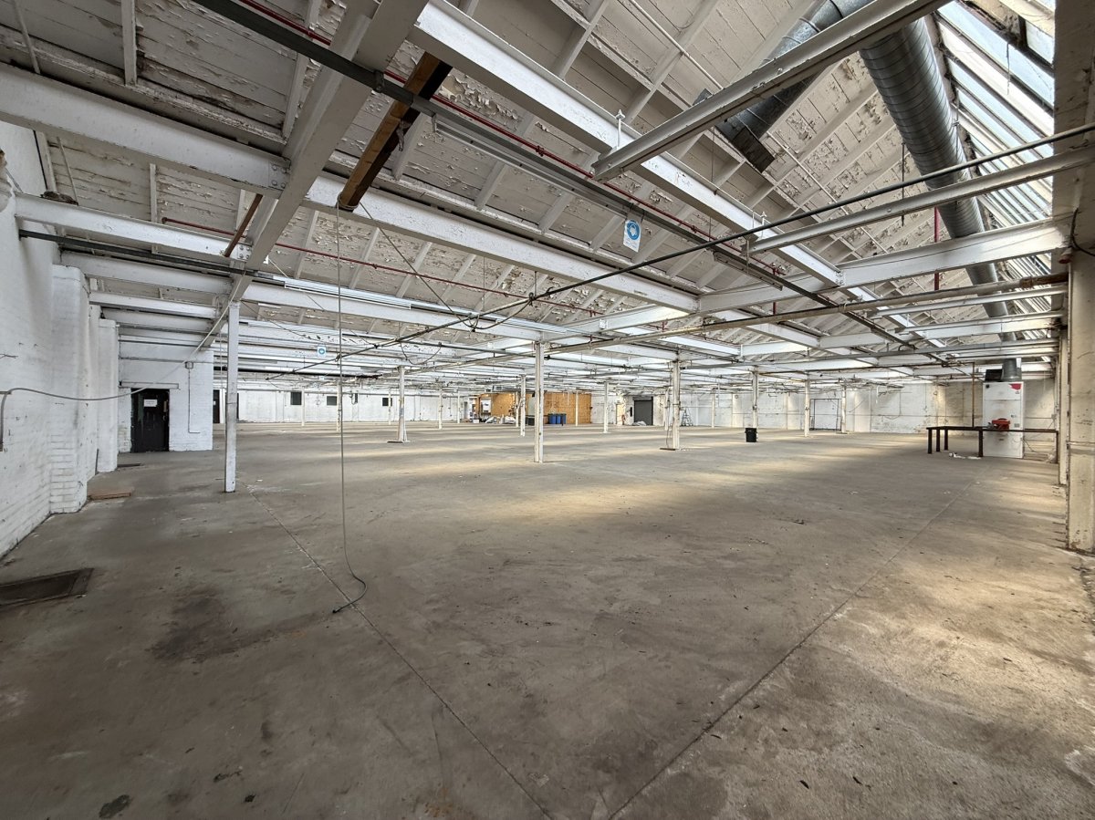 Industrial Unit in Leicester - photo 3