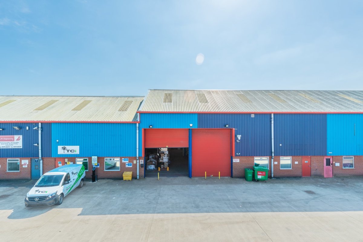 Industrial Unit in Bridgwater - photo 2