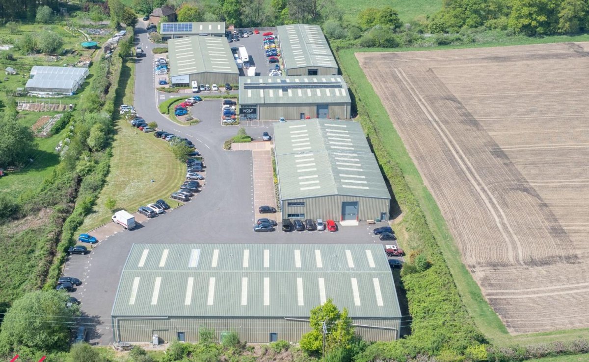 Industrial Unit in Washington - photo 3