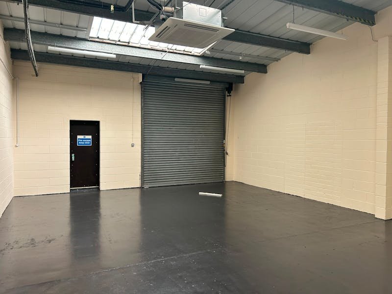Industrial Unit in Christchurch - photo 2