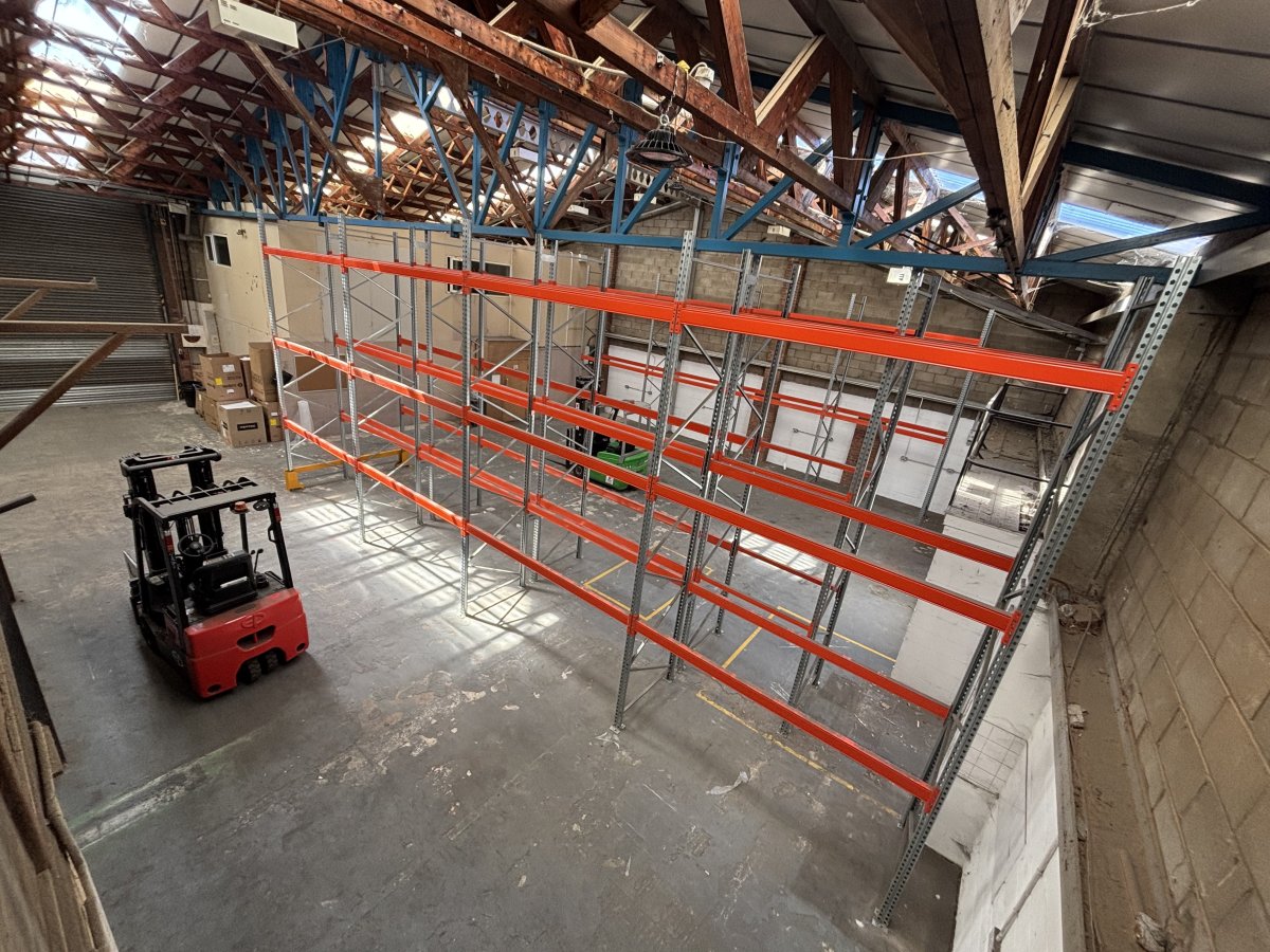 Industrial Unit in Leeds - photo 3