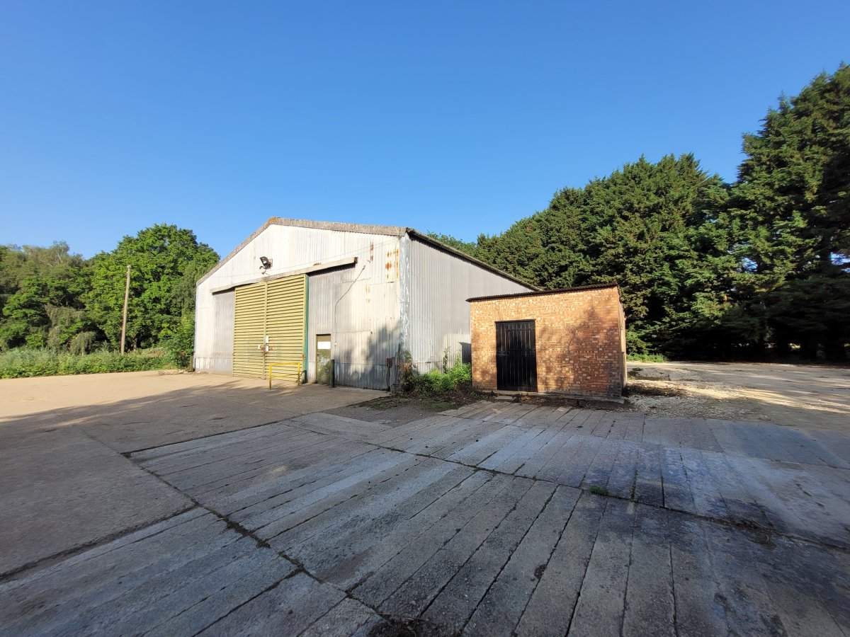 Industrial Unit in Gamlingay - photo 2