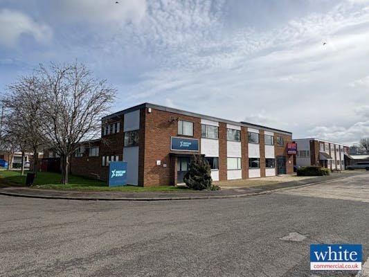 Industrial Unit in Bicester - photo 3