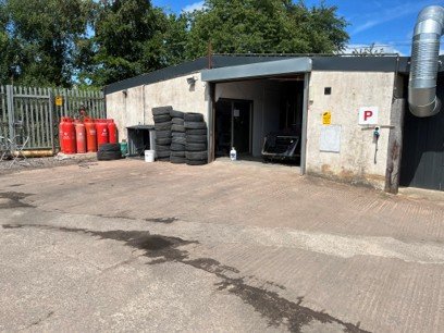 Industrial Unit in Uffculme - photo 4
