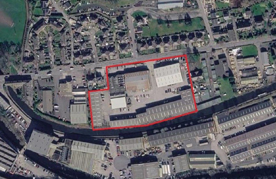 Industrial Unit in Mytholmroyd - photo 2