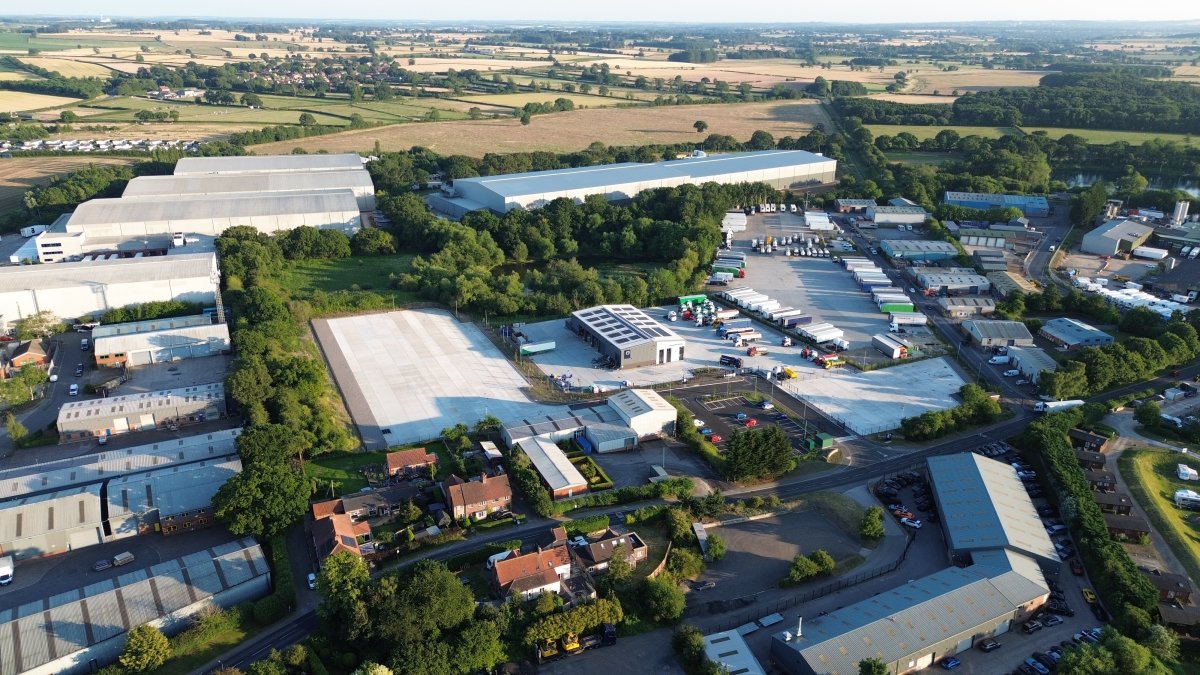 Industrial Unit in Roecliffe - photo 2