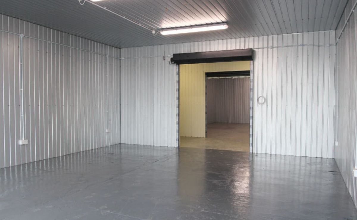 Industrial Unit in Liverpool - photo 2