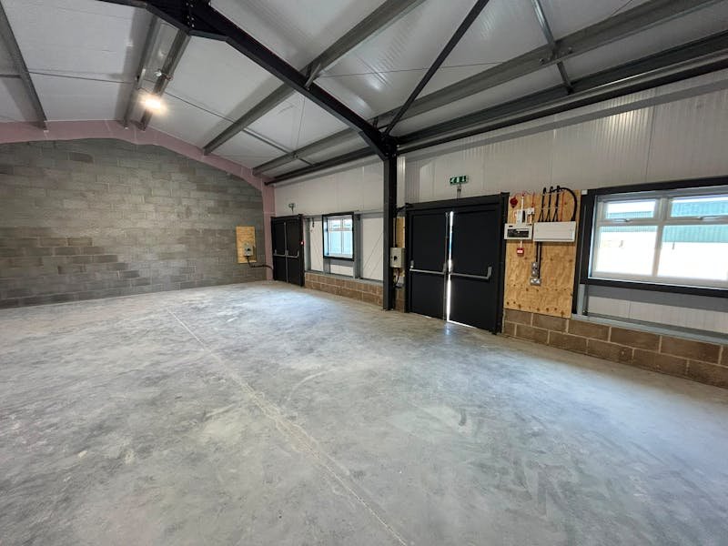 Industrial Unit in Christchurch - photo 4