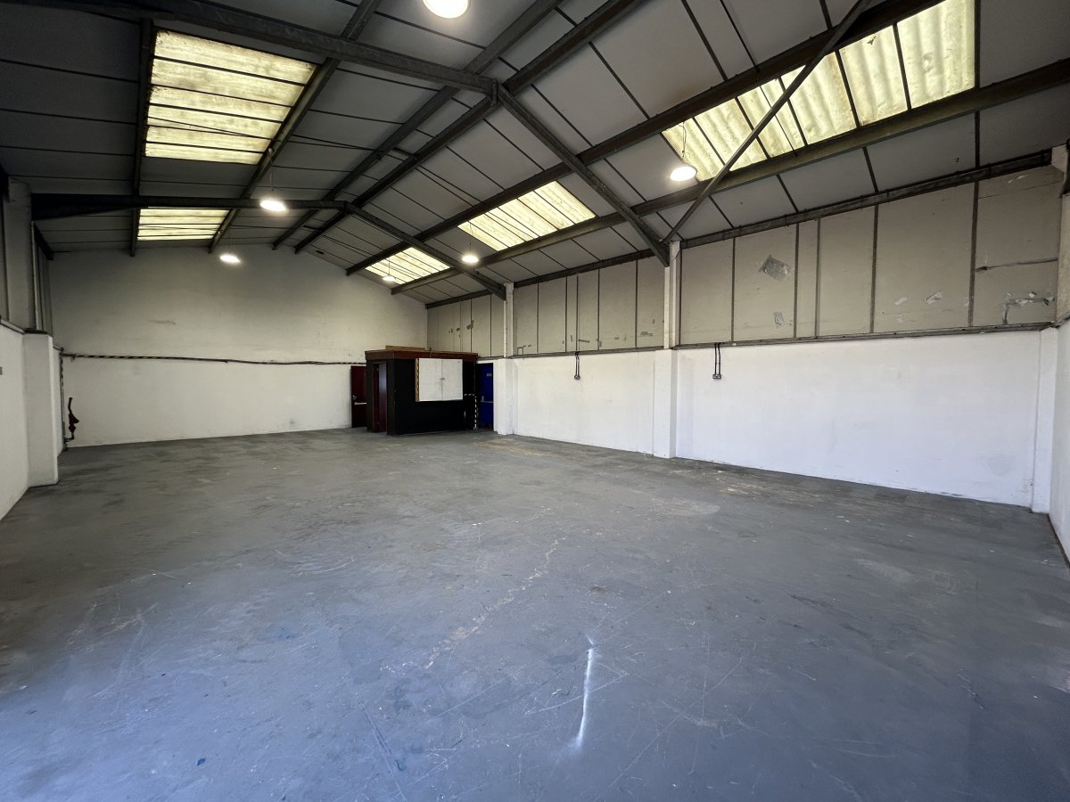 Industrial Unit in Penryn - photo 2