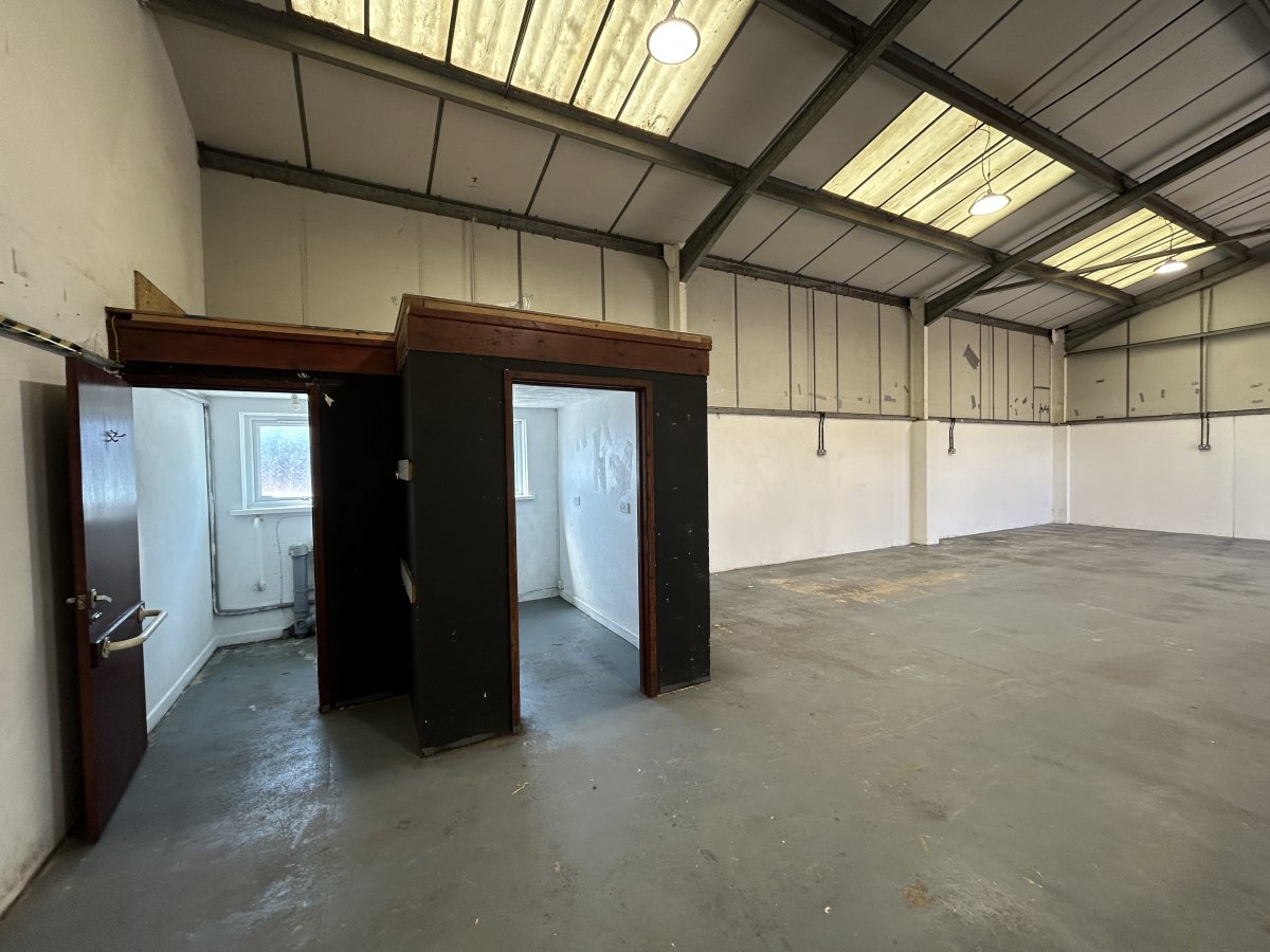 Industrial Unit in Penryn - photo 4