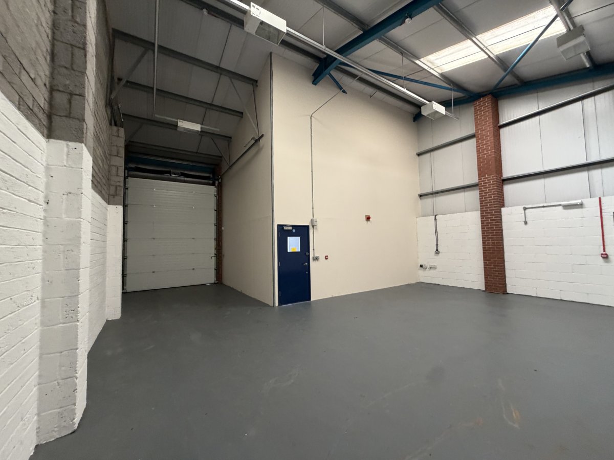 Industrial Unit in Colchester - photo 2