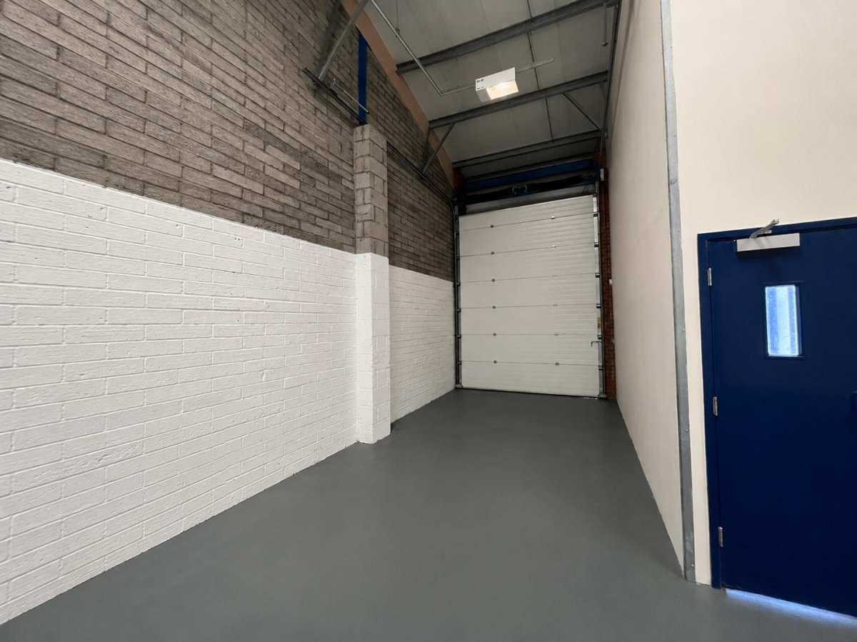 Industrial Unit in Colchester - photo 4