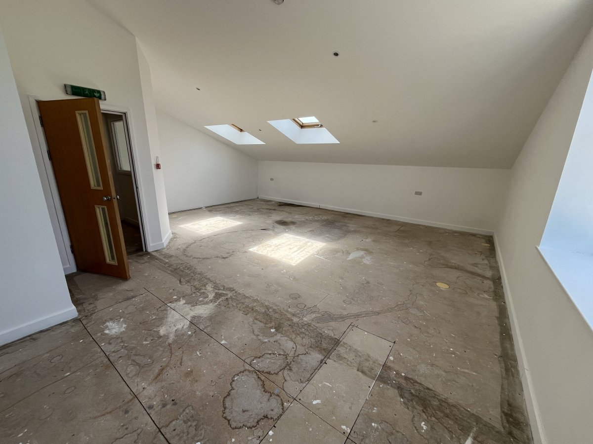 Industrial Unit in Wadebridge - photo 2