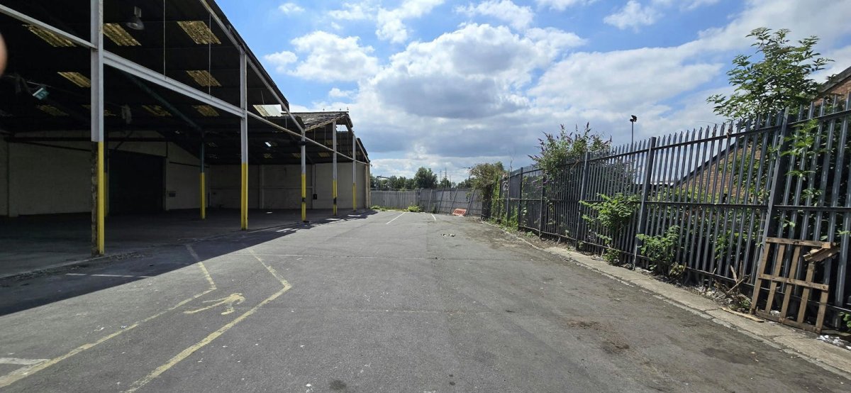 Industrial Unit in Hackney, London