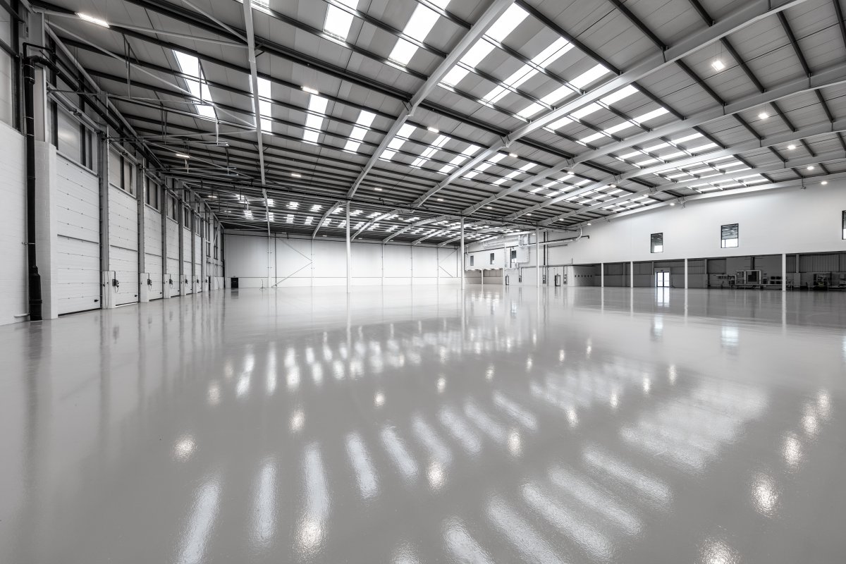 Industrial Unit in Croydon - photo 3