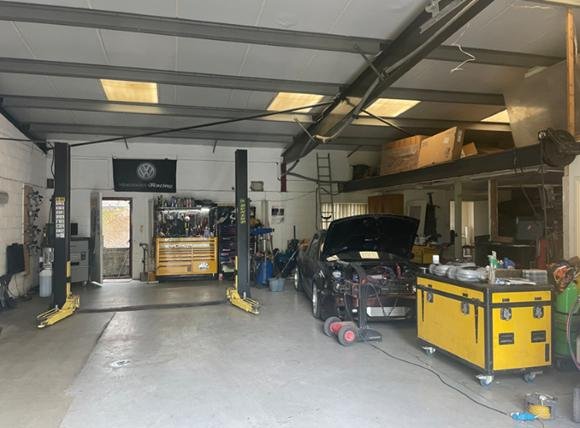 Industrial Unit in Bridgwater - photo 2