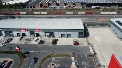 Industrial Unit in Peterborough - photo 2