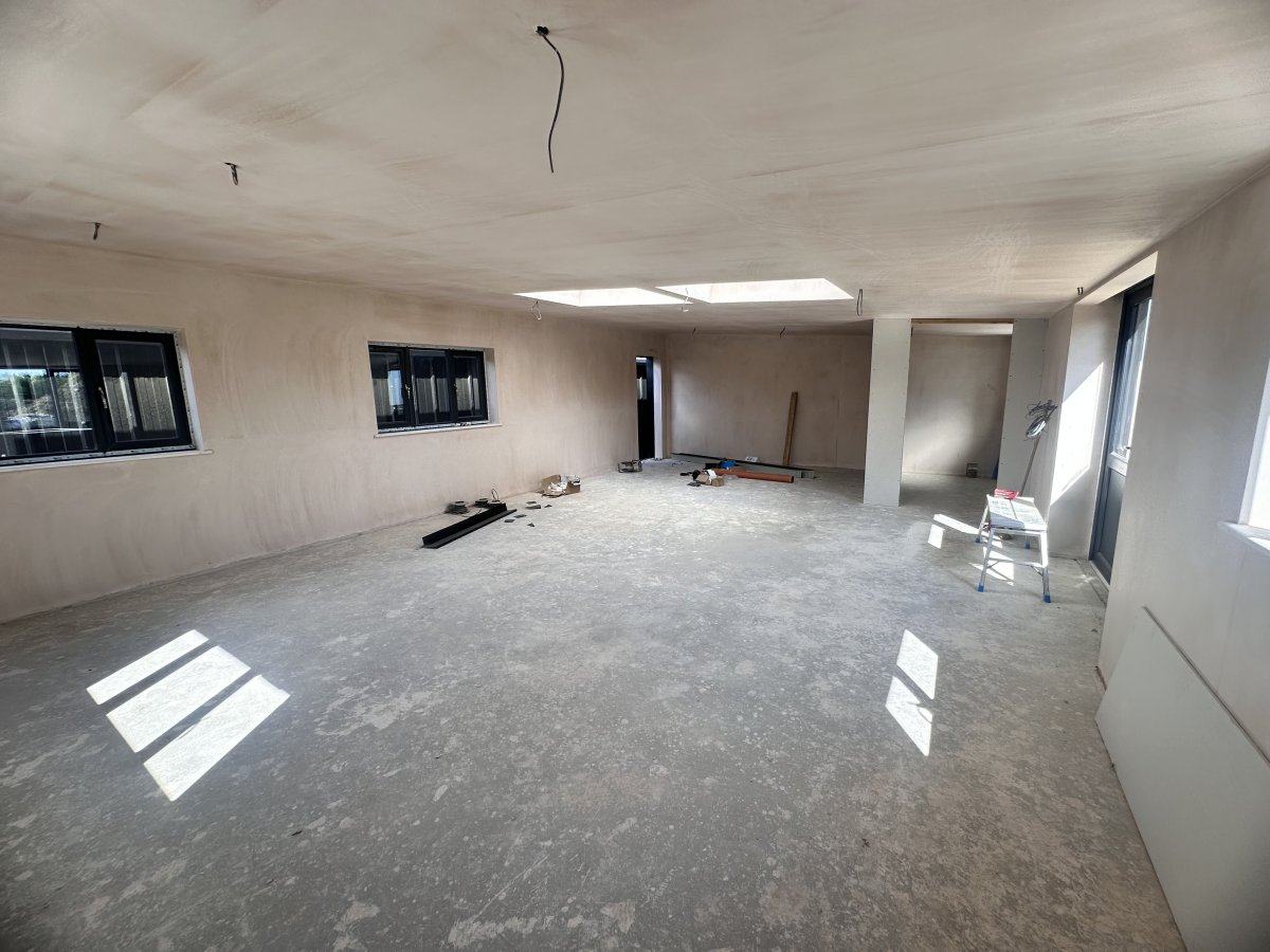 Industrial Unit in Woolverton - photo 4