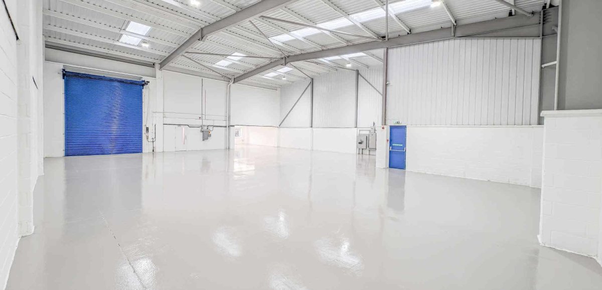Industrial Unit in Southampton - photo 2