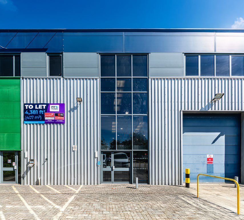 Industrial Unit in Poole - photo 3