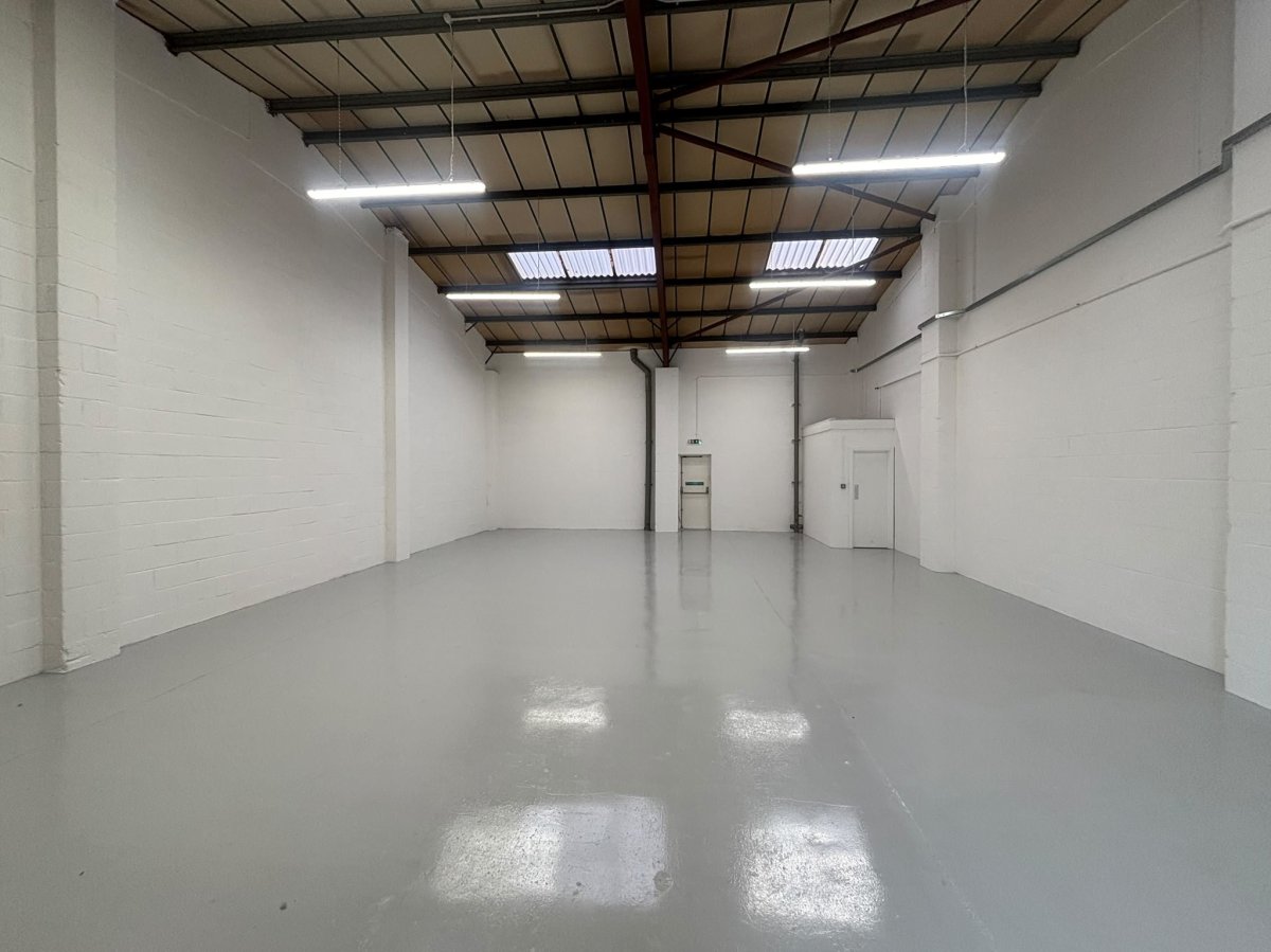 Industrial Unit in Letchworth - photo 2