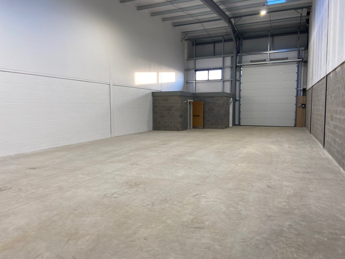 Industrial Unit in Peterborough - photo 4
