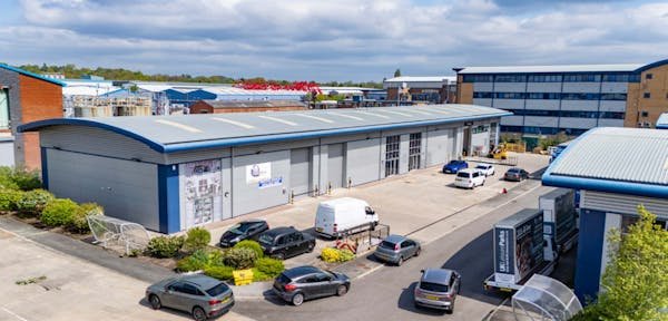 Industrial Unit in Liverpool - photo 2