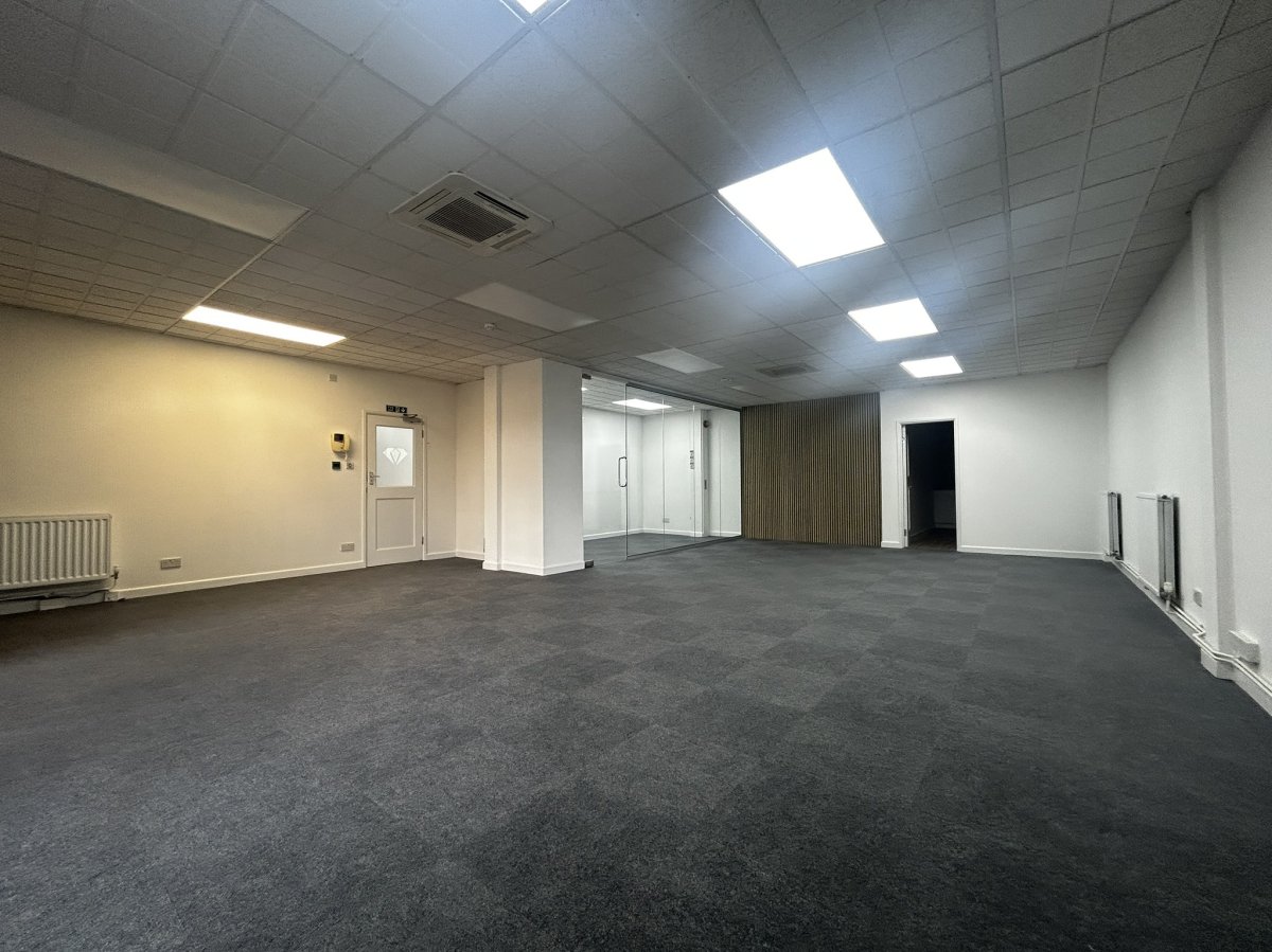 Industrial Unit in Exeter - photo 3