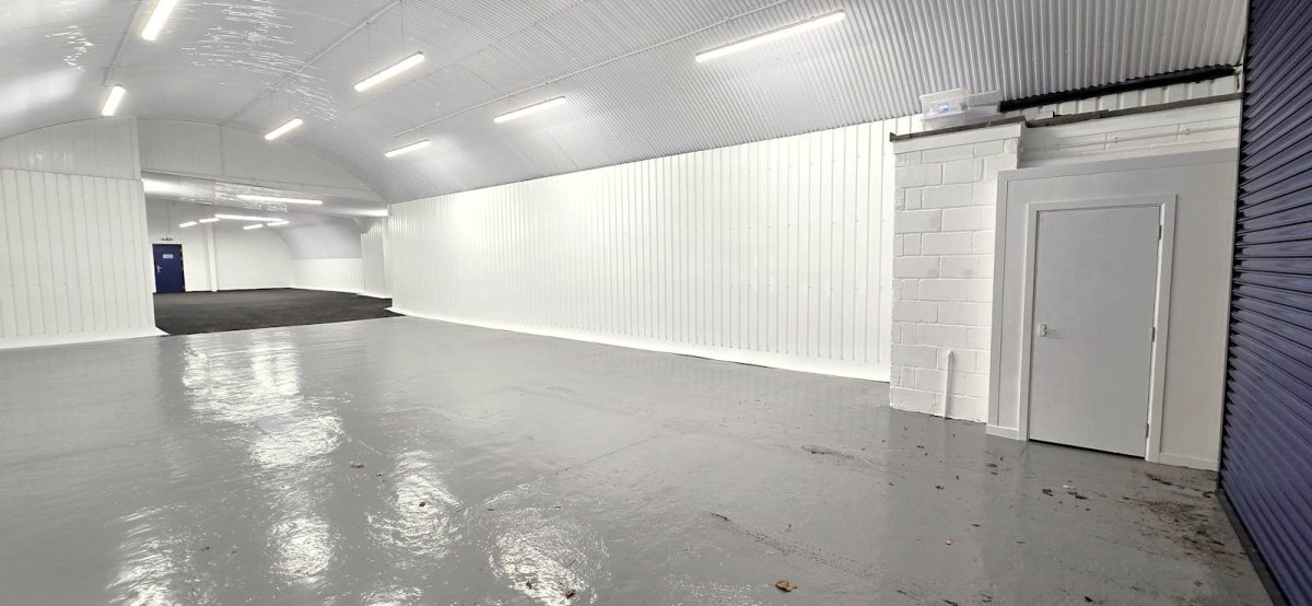 Industrial Unit in Shadwell, London - photo 3
